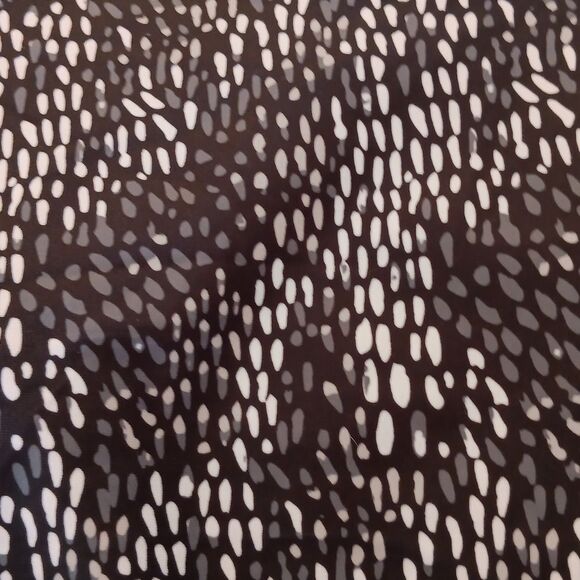 NWT. Simply Fit Black and White Empire Swim Dress - Picture 12 of 12